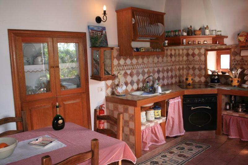 בית הארחה El Pinar  	La Casa De Mis Padres מראה חיצוני תמונה